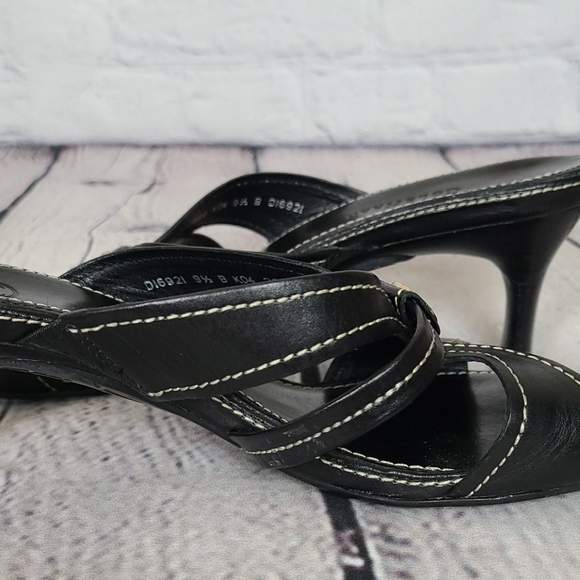 Cole Haan black leather strappy sandals, 9.5 - Picture 6 of 15